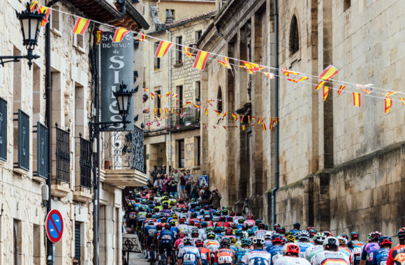 Team dsm-firmenich | Vuelta a España | Photo Credit: Cycling Images